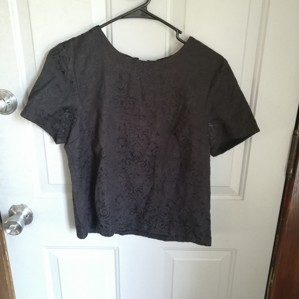Black lace crop top